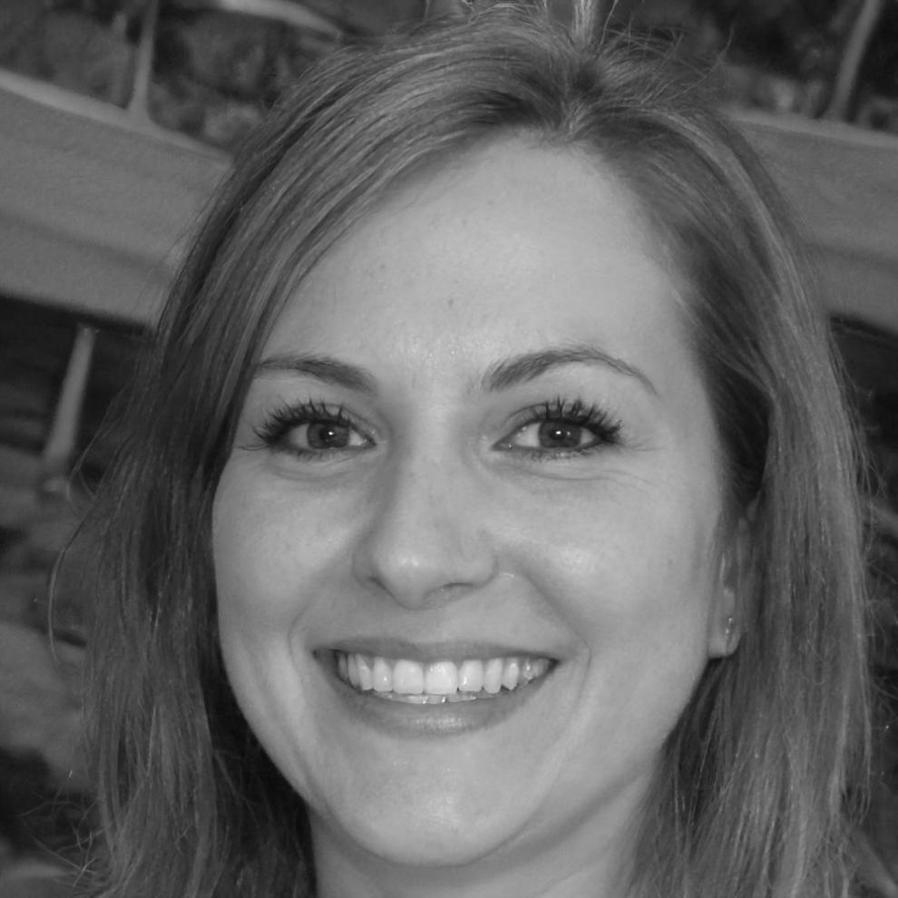 Портрет Ларисы Худяковой